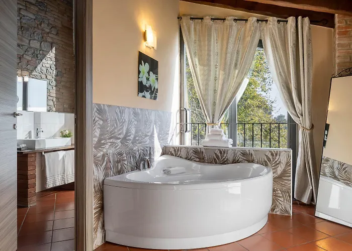 Dmora Retreat Парма