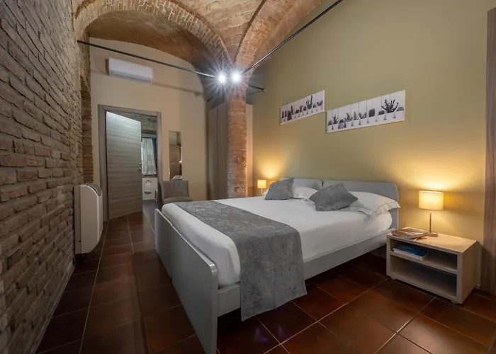 Dmora Retreat Парма