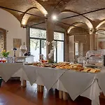 Dmora Retreat Hotel